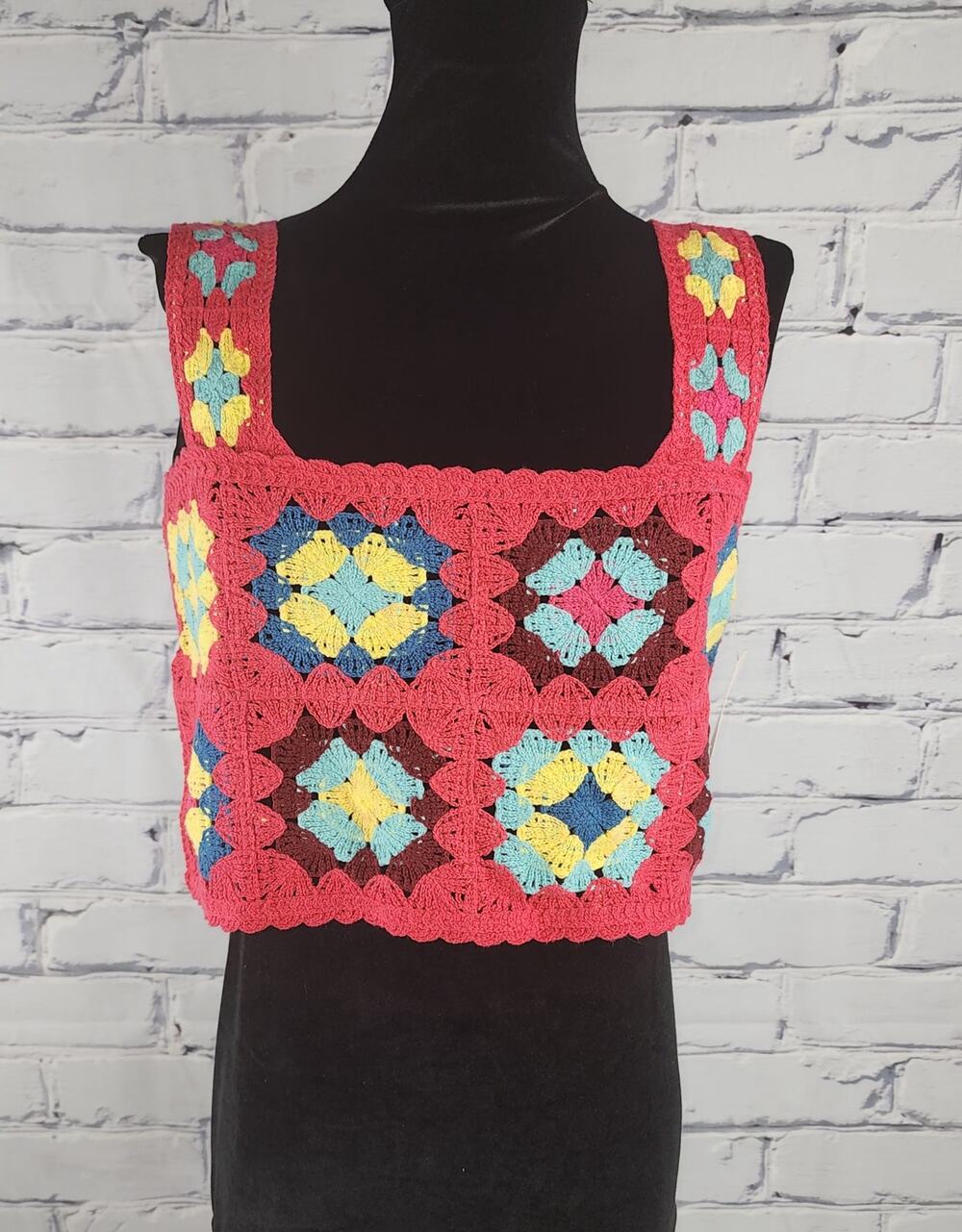 Witty Fox Top Women's S Crocheted Hippie Boho Cropped colorful fun festival 70's